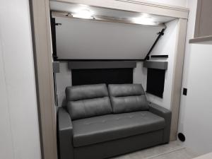 Solitude 388MBS Photo