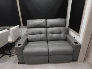 Solitude 388MBS Photo