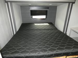 Fuzion Impact Edition 25V Photo