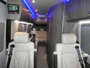 Strada-ion Lounge AWD Photo