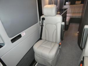 Strada-ion Lounge AWD Photo