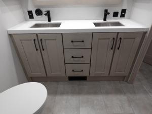 Solitude 376RD Photo