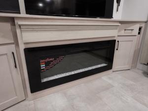 Solitude 376RD Photo