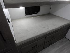 Transcend 335BHT Photo