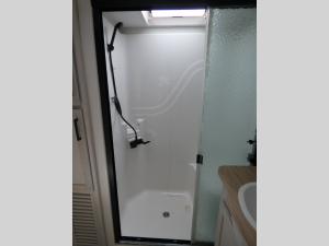 Crusader 382MBH Photo