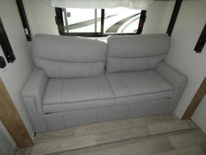 Crusader 382MBH Photo