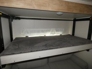 Crusader 382MBH Photo