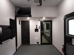 Voltage V-Series 3850 Photo