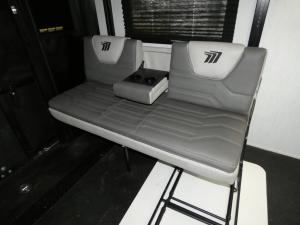 Momentum G-Class 31G Photo