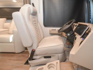 Bay Star 3014 Photo