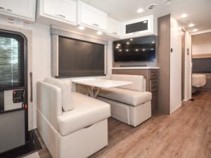 Bay Star 3014 Photo
