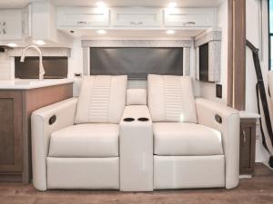 Bay Star 3014 Photo