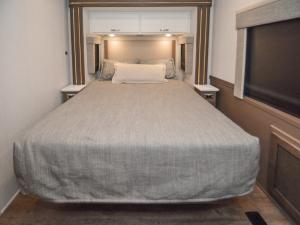 Bay Star 3014 Photo