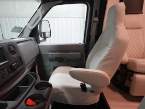 Viper 27V Photo