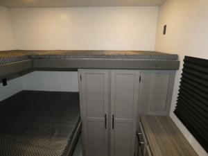 Hideout Sport Double Axle 291BR Photo