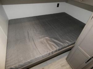 Hideout Sport Double Axle 291BR Photo