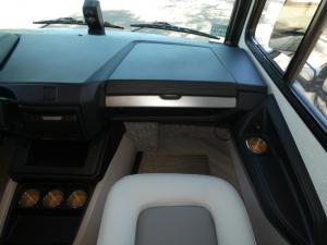 Bounder 33C Photo