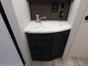 Arcadia Select 27SBH Photo