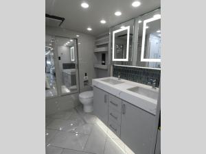 American Eagle 45K Photo