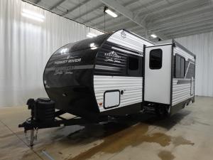 Della Terra 221ML Photo