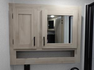 Della Terra 221ML Photo