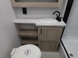 Della Terra 221ML Photo