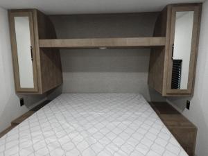 Springdale Classic 260BHC Photo