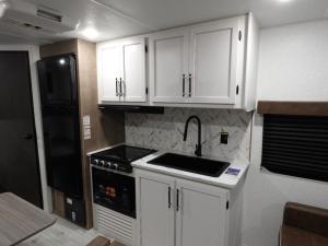 Springdale Classic 260BHC Photo