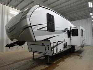 Cougar Half-Ton 26RKE Photo