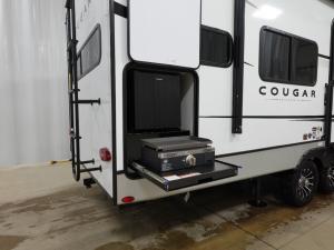 Cougar Half-Ton 23MLE Photo