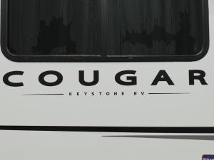 Cougar Half-Ton 23MLE Photo