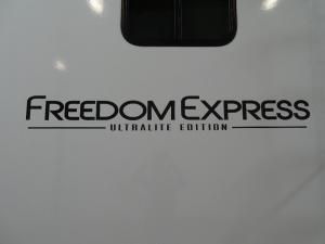 Freedom Express Ultra Lite 252RBS Photo