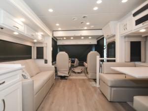 Bay Star 3225 Photo