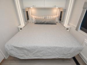 Bay Star 3225 Photo
