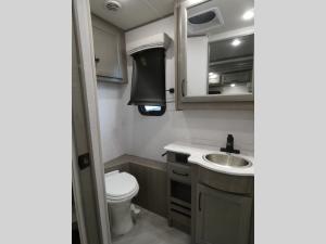 Vacationer 35K Photo