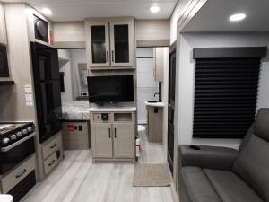 Momentum G-Class 31G Photo