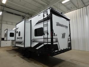 Momentum G-Class 25G Photo