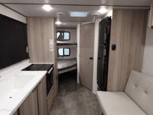 Salem FSX 266BHLE Photo