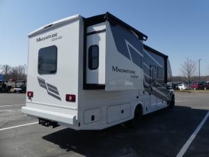 Magnitude GRAND X32 Photo