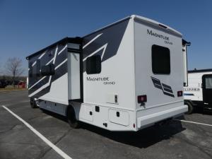Magnitude GRAND X32 Photo