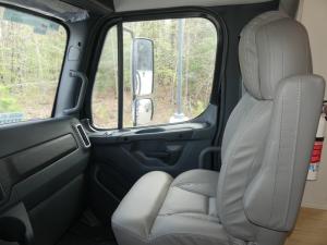 Accolade XL 37K Photo