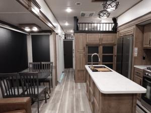 Residence 401FSRL Photo
