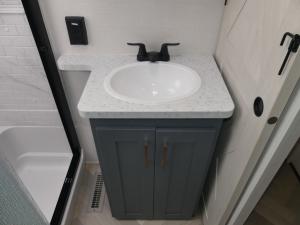 Crusader 295BHS Photo