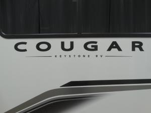 Cougar Half-Ton 25MLE Photo
