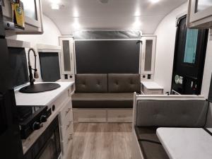 R Pod RP-190 Photo