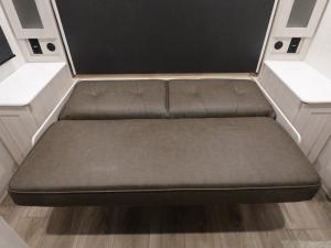 R Pod RP-190 Photo