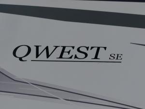 Qwest 24L Photo