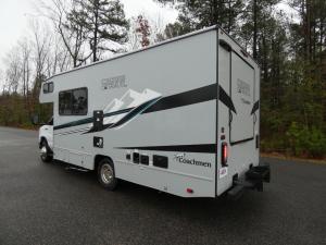 Cross Trail XL 23XG Ford E-350 Photo