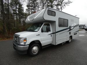 Cross Trail XL 23XG Ford E-350 Photo