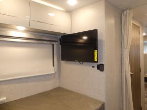 Axis 26.2 Photo